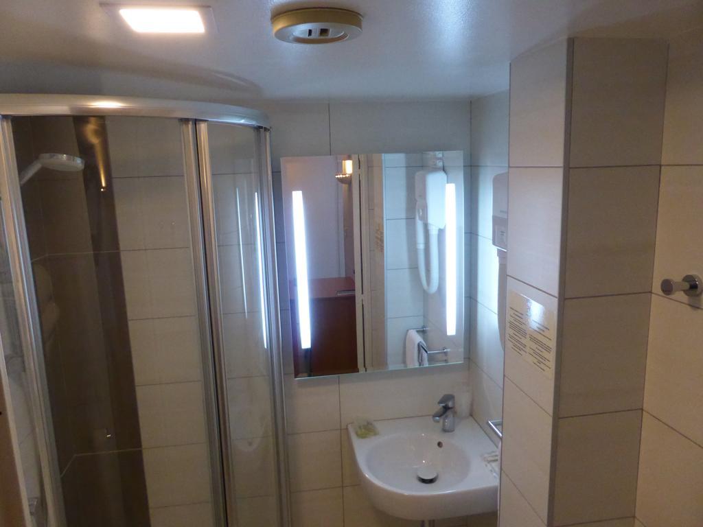 Hotel & Restaurant Heliotel Montferrier-sur-Lez Εξωτερικό φωτογραφία