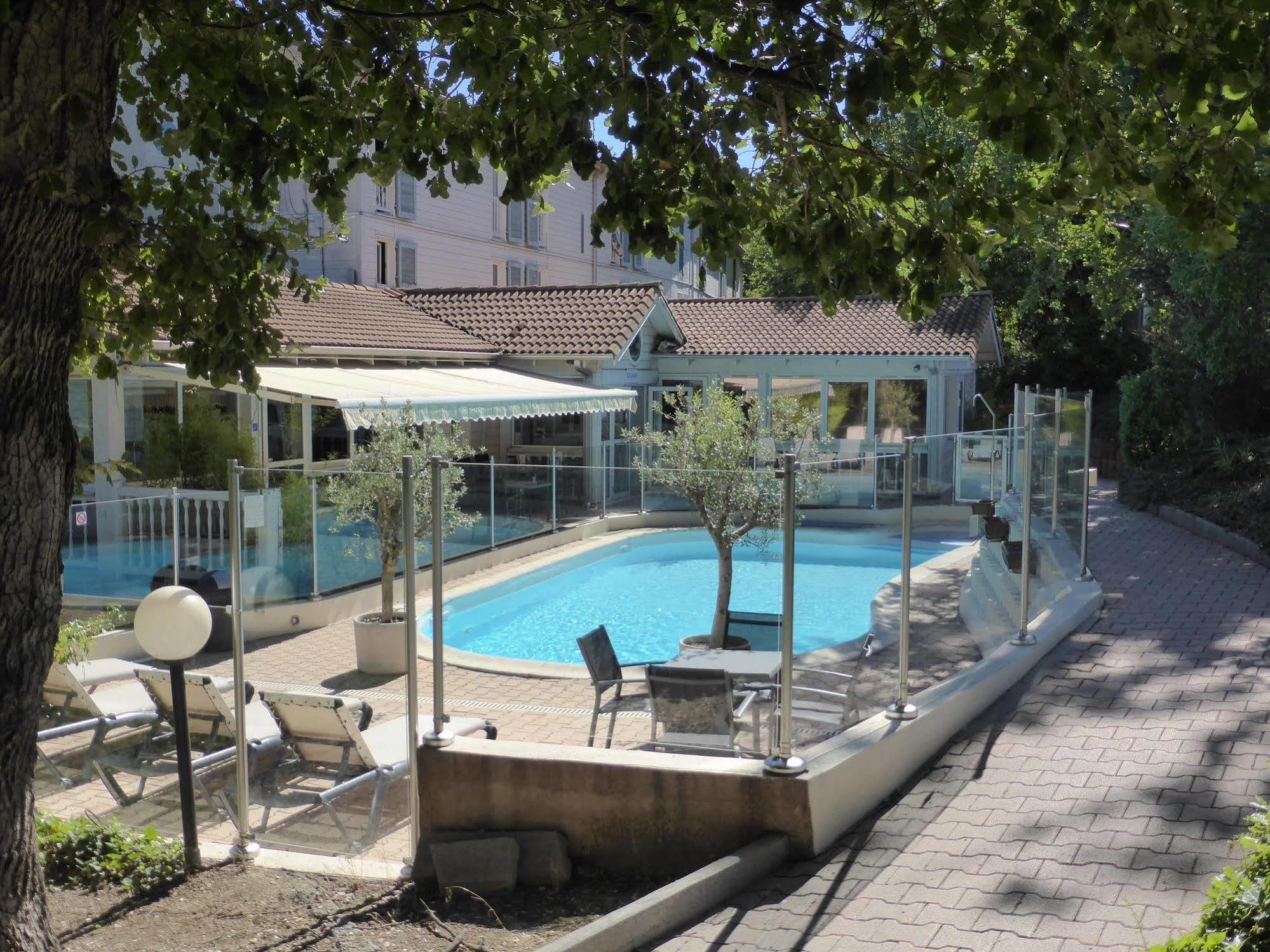 Hotel & Restaurant Heliotel Montferrier-sur-Lez Εξωτερικό φωτογραφία